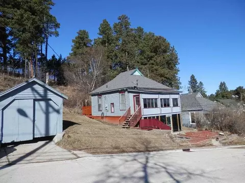 323 Grand Ave, Lead, SD 57754 photo 1