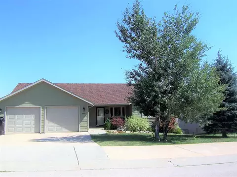 3314 Roughlock Ln, Spearfish, SD 57783 photo 1
