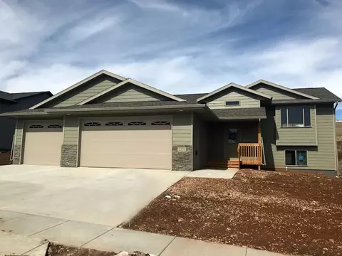 2573 Meadows Dr, Sturgis, SD 57785 photo 1