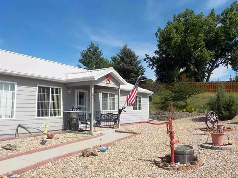 836 Stone Ridge Dr, Belle Fourche, SD 57717 photo 1