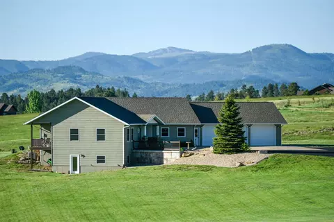 19268 Hat Ranch Dr, Belle Fourche, SD 57717 photo 1