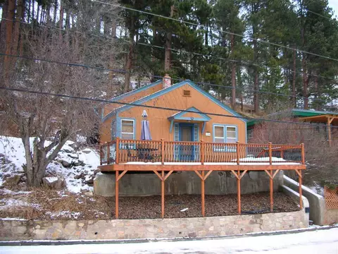 124 Denver Ave, Deadwood, SD 57732 photo 1