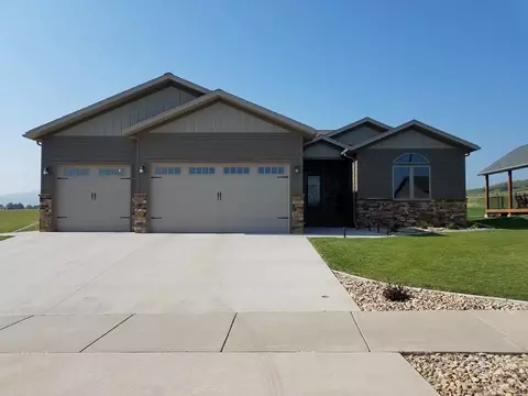 8111 Brooks Loop, Spearfish, SD 57783 photo 1
