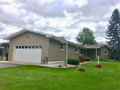 110 Clark Ln, Spearfish, SD 57783 photo 1