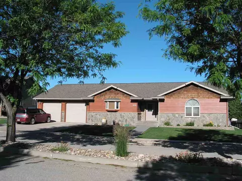 505 Aspen Dr, Spearfish, SD 57783 photo 1