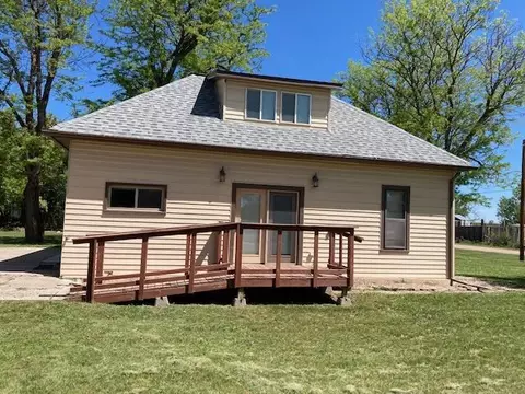400 N 3rd St, Buffalo Gap, SD 57722 photo 6