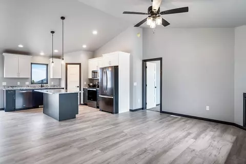 2202 Quartzite Dr, Sturgis, SD 57785 photo 11