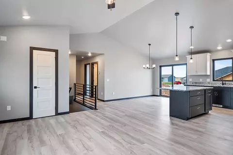 2202 Quartzite Dr, Sturgis, SD 57785 photo 12