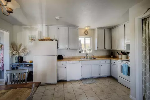 3113 10th Ave, Spearfish, SD 57783 photo 4