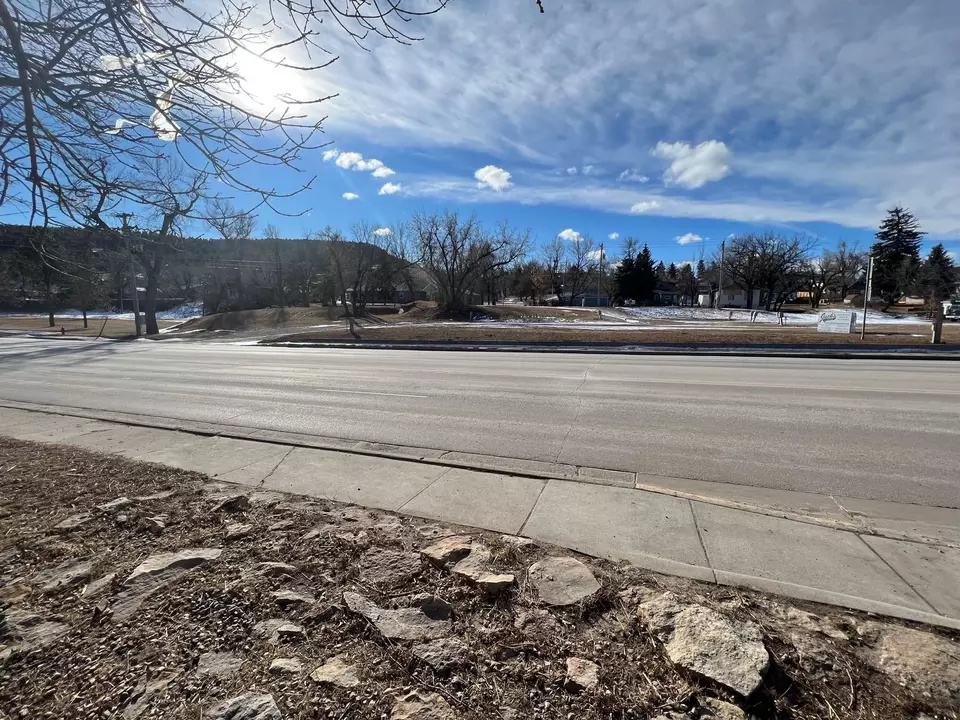 630 Lazelle St, Sturgis, SD 57785 photo 5