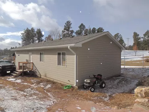 1051 Homestead Dr, Custer, SD 57730 photo 9