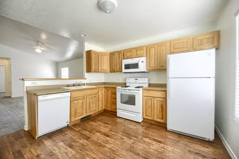 906 Heritage Dr, Spearfish, SD 57783 photo 10