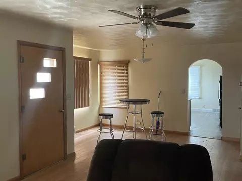 715 E St, Edgemont, SD 57735 photo 3