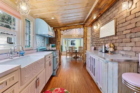 143 Charles St, Deadwood, SD 57732 photo 11