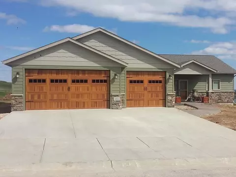 8024 Brooks Loop, Spearfish, SD 57783 photo 1