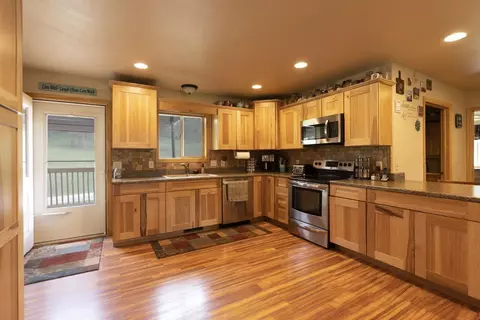 25821 Sidney Trl, Custer, SD 57730 photo 4