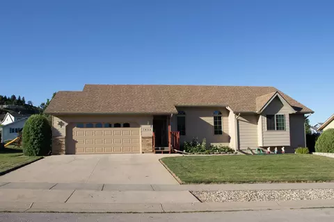 1844 Iron Horse Loop, Spearfish, SD 57783 photo 1