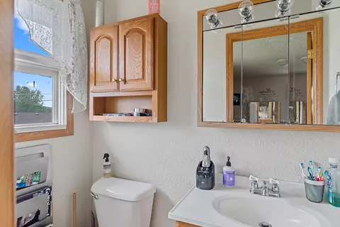 2059 12th Ave, Belle Fourche, SD 57717 photo 11