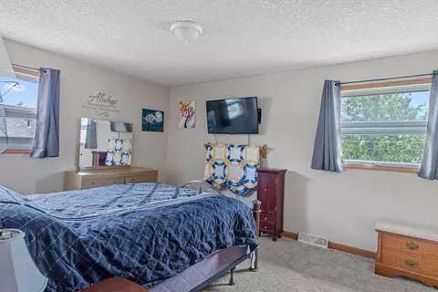 2059 12th Ave, Belle Fourche, SD 57717 photo 9