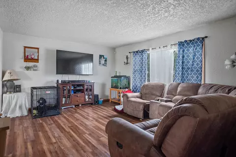 2059 12th Ave, Belle Fourche, SD 57717 photo 3