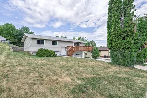 409 Lariat Dr, Spearfish, SD 57783 photo 1