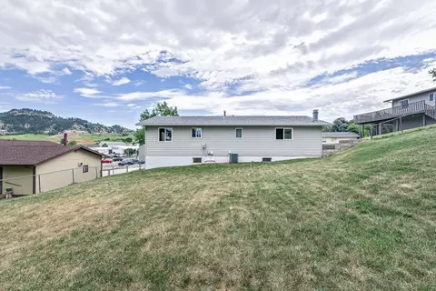 409 Lariat Dr, Spearfish, SD 57783 photo 25