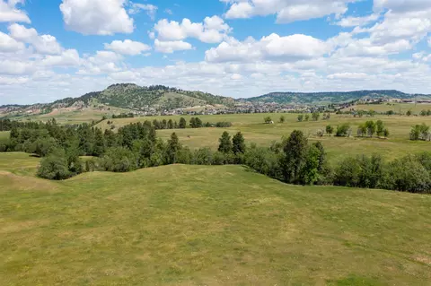 lot3 Blk 2 Oak Crest Ct, Spearfish, SD 57783 photo 3