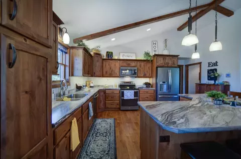 103 Hayloft Ct, Custer, SD 57730 photo 13