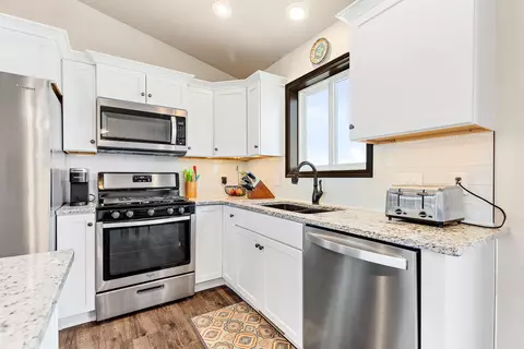 556 Mace Dr, Box Elder, SD 57719 photo 9