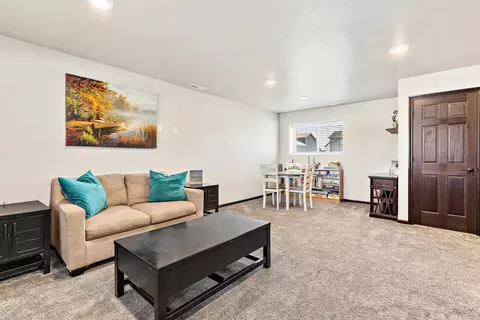 556 Mace Dr, Box Elder, SD 57719 photo 20