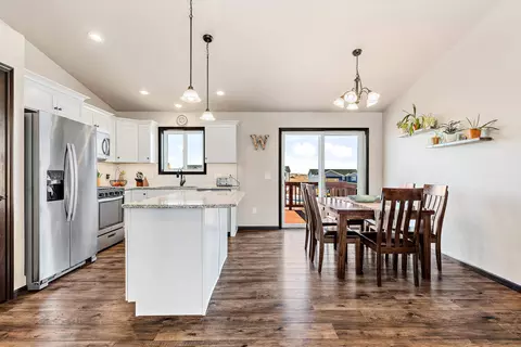 556 Mace Dr, Box Elder, SD 57719 photo 6