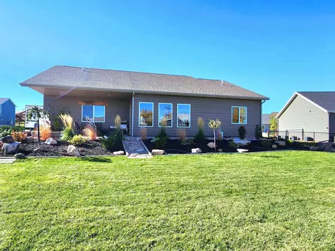 3996 Pintlar Ave, Spearfish, SD 57783 photo 3