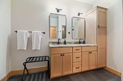 Bath - 21129 Gold Pan Trl, Lead, SD 57754 photo 3 of 4