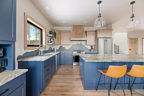 Kitchen - 21129 Gold Pan Trl, Lead, SD 57754 photo 2 of 3