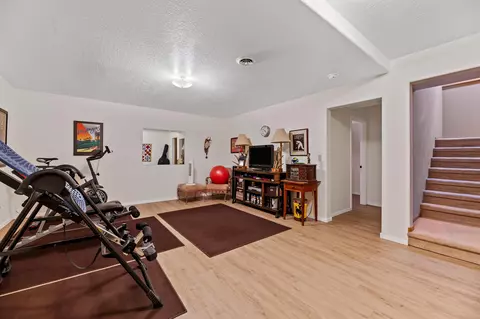 621 Fruitdale St, Spearfish, SD 57783 photo 18