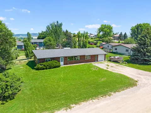 10 Pioneer Ln, Spearfish, SD 57783 photo 1