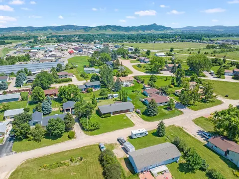 10 Pioneer Ln, Spearfish, SD 57783 photo 28