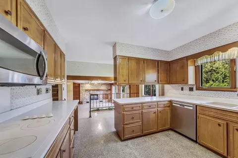 333 Clay St, Custer, SD 57730 photo 9