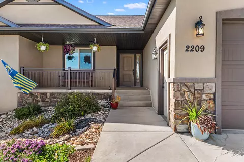 2209 Saddle Horn Dr, Spearfish, SD 57783 photo 3