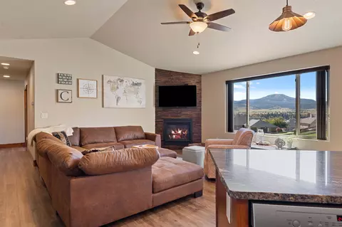 2209 Saddle Horn Dr, Spearfish, SD 57783 photo 4