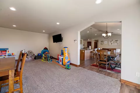 2209 Saddle Horn Dr, Spearfish, SD 57783 photo 23
