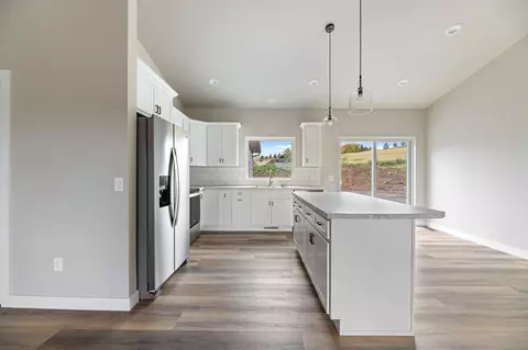 3417 Roughlock Ln, Spearfish, SD 57783 photo 4