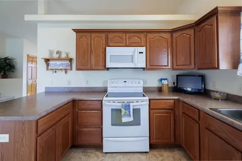 517 Aspen Dr, Spearfish, SD 57783 photo 8