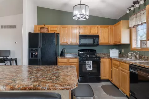 1011 S 35th St, Spearfish, SD 57783 photo 13