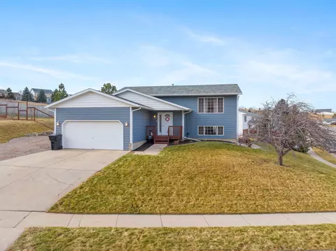 1011 S 35th St, Spearfish, SD 57783 photo 1