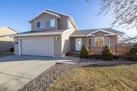 500 Freude Ln, Box Elder, SD 57719