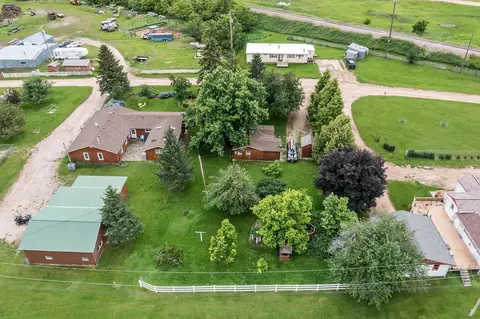 608 Haley Dr, Whitewood, SD 57793 photo 4