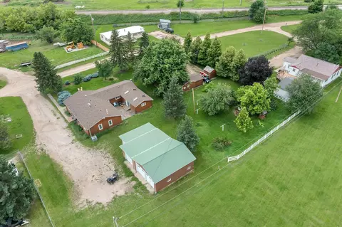 608 Haley Dr, Whitewood, SD 57793 photo 3