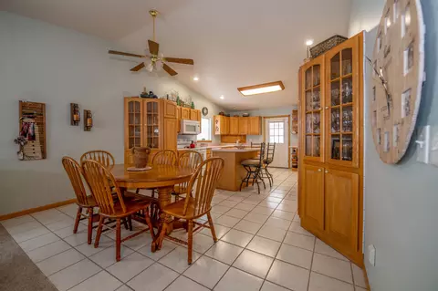 1819 Windmill Dr, Spearfish, SD 57783 photo 5