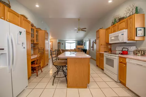 1819 Windmill Dr, Spearfish, SD 57783 photo 6